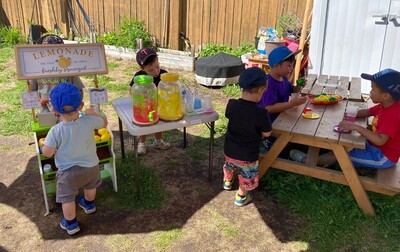 Carolyn (Carol) Q. - Photo 1