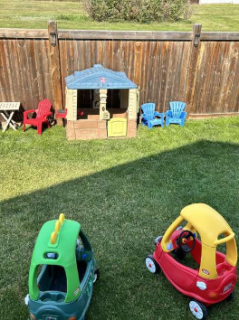 Simone C. - Hollick-Kenyon