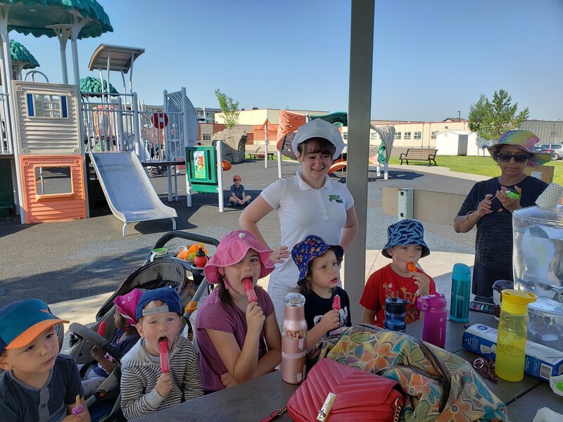 Popsicles in the Park - Photo 7