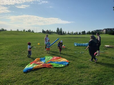 Popsicles in the Park - Photo 1