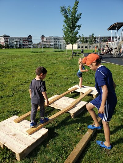 Popsicles in the Park - Photo 3