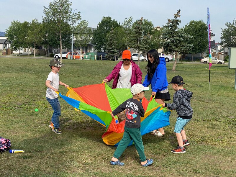 Popsicles in the Park - Photo 3