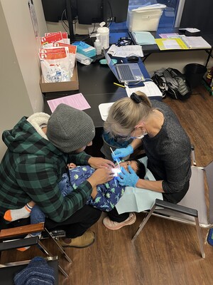 November Dental Clinic - Photo 9