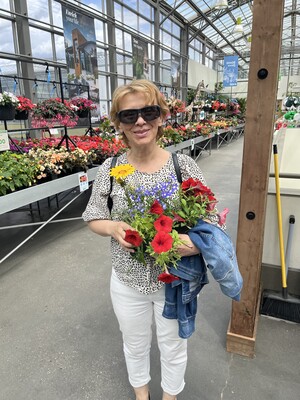 Spring is in the Air - Photo 2